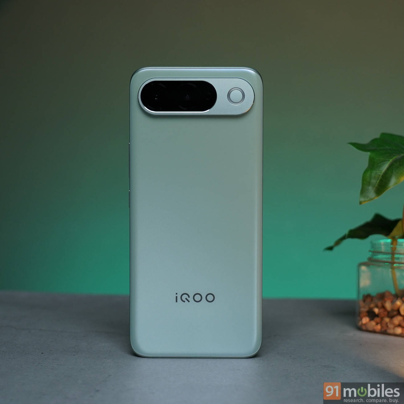 iQOO Z11 debuts in India with MediaTek Dimensity 7500 Turbo SoC, 7,050mAh battery, and 3D curved display